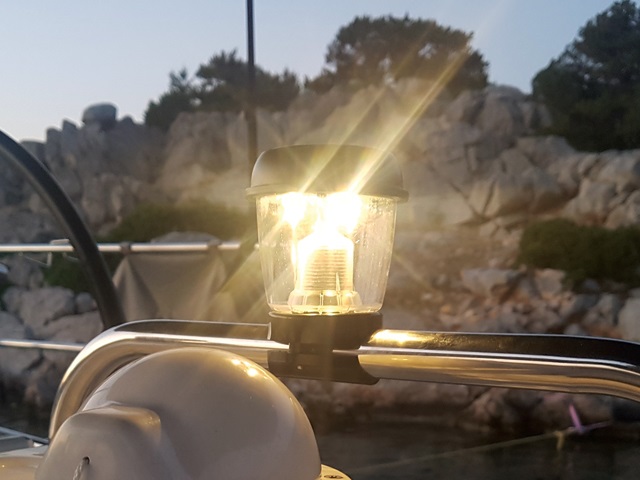 Luz Solar Candelero