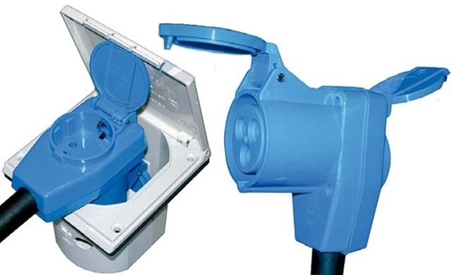 Enchufe CEE17 Hembra 16A + Schucko