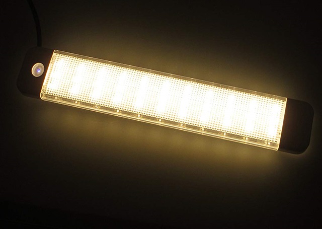 Lampara LED AAA 01623