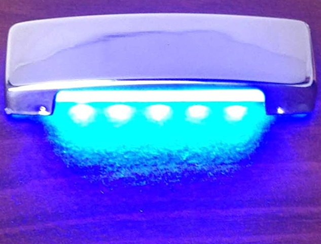 Luz Cortesia AAA 00282