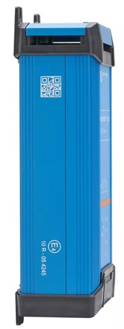 VICTRON Blue Smart IP22 12/20-3