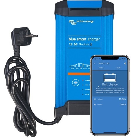 VICTRON Blue Smart IP22 12/30-3