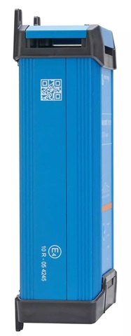 VICTRON Blue Smart IP22 12/30-3
