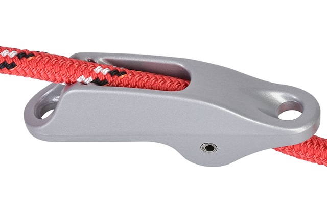 CLAMCLEAT CL253