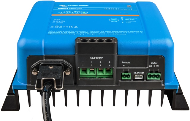 VICTRON Phoenix Smart IP43 12/30-3