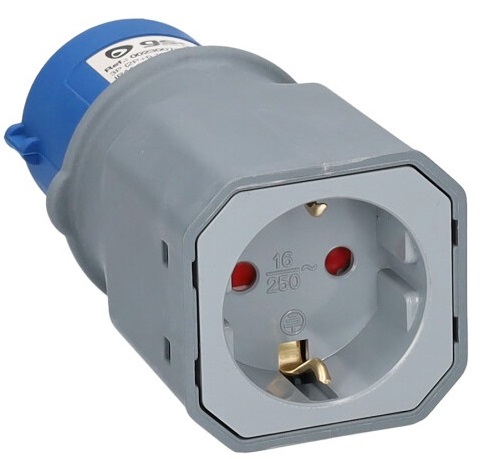 Adaptador CEE17 a Schucko